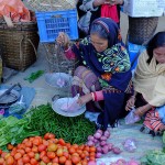 Tlabung, saturday market day